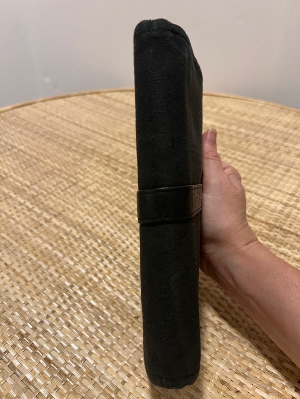 Lululemon Test of Time Travel Wallet Black Removable pouch leather trim repel - Picture 10 of 13